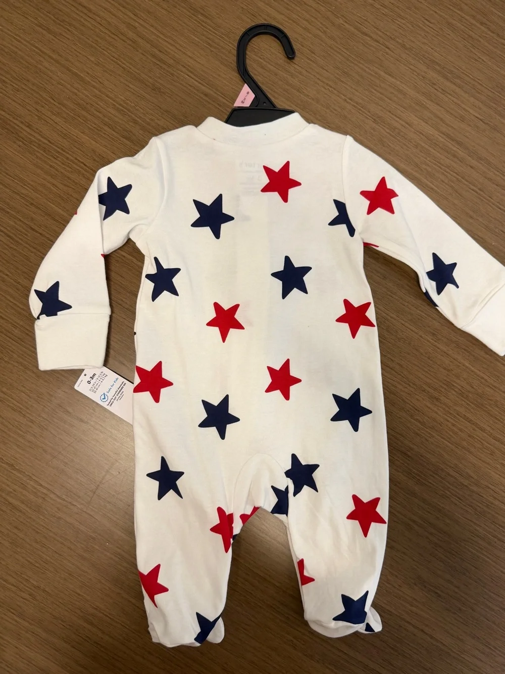 NWT - Carter's Child of sleep ‘N play WHITE STARS (0-3 months)
